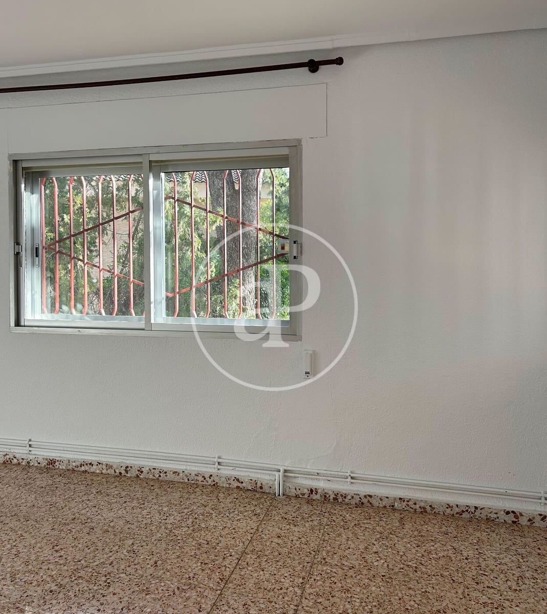 3 soveværelse Villa til salg i Torrent med swimmingpool - € 450.000 (Ref: 9525678)