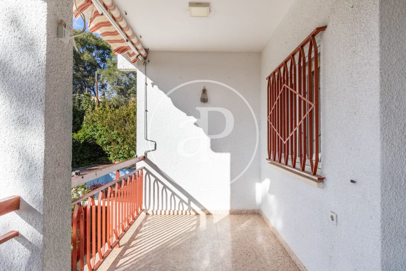 3 bedroom Villa for sale in Torrent with pool - € 450,000 (Ref: 9525678)