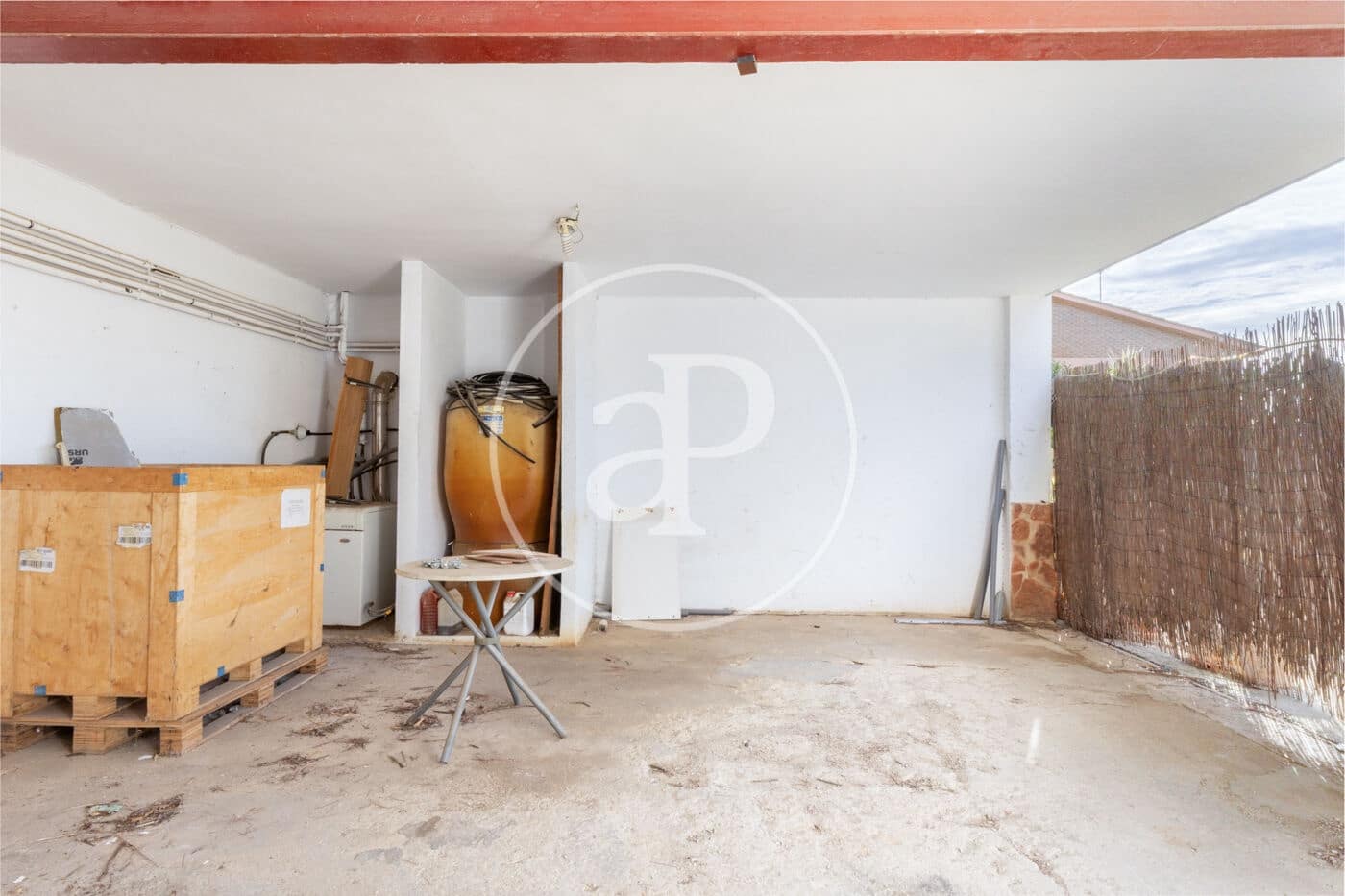 3 bedroom Villa for sale in Torrent with pool - € 450,000 (Ref: 9525678)