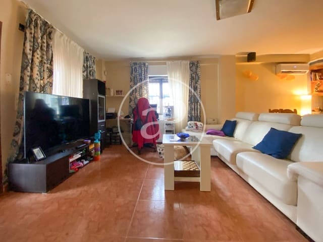 Chalet de 3 habitaciones en Alberic en venta con piscina - 193.000 € (Ref: 9525679)