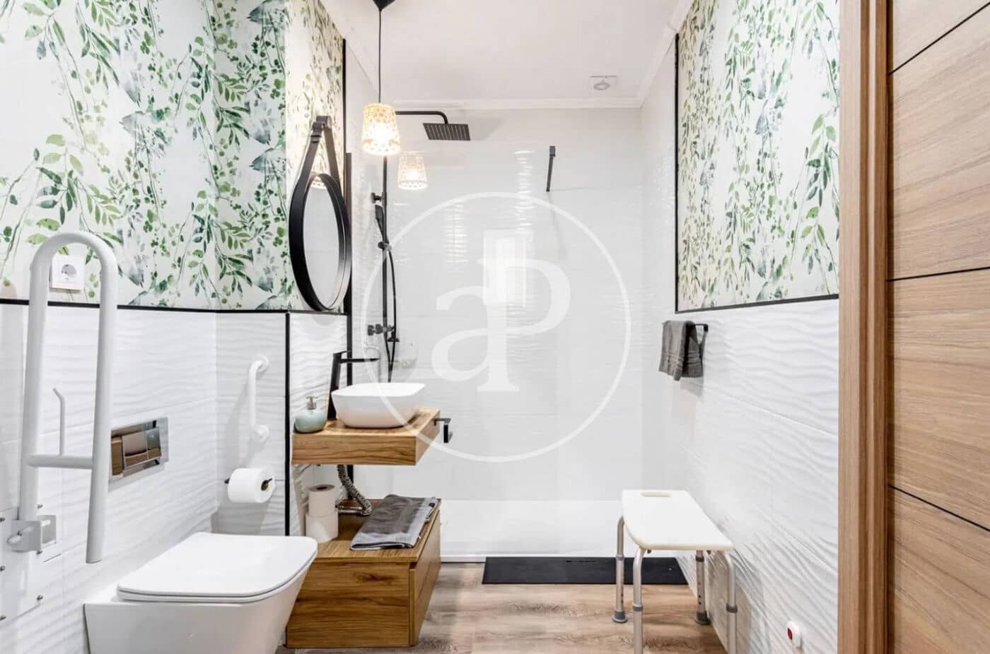 1 soveværelse Lejlighed til leje i Valencia by - € 1.700 (Ref: 9525680)