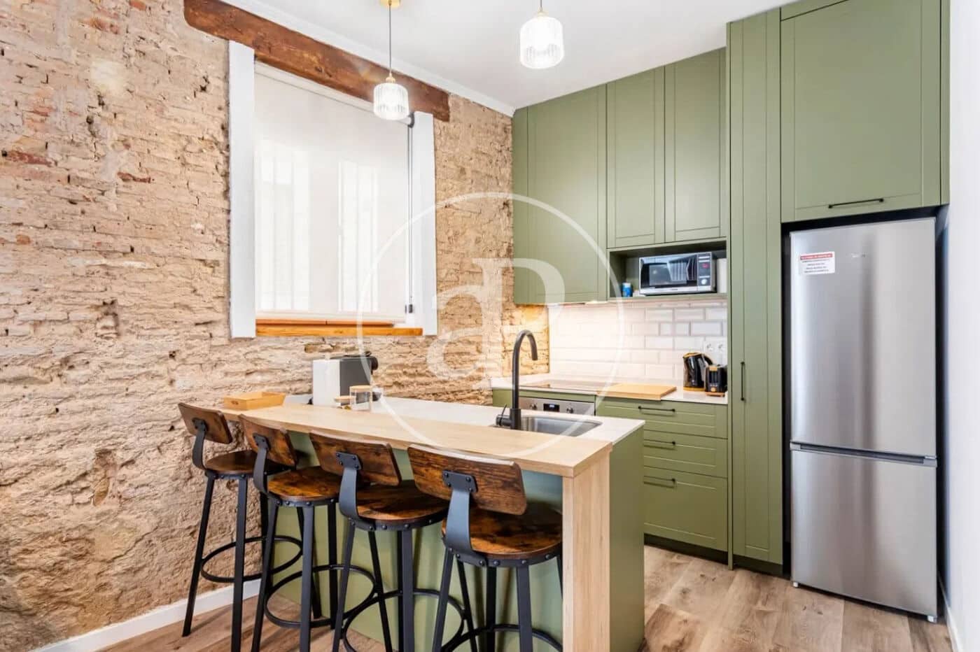 1 soveværelse Lejlighed til leje i Valencia by - € 1.700 (Ref: 9525680)