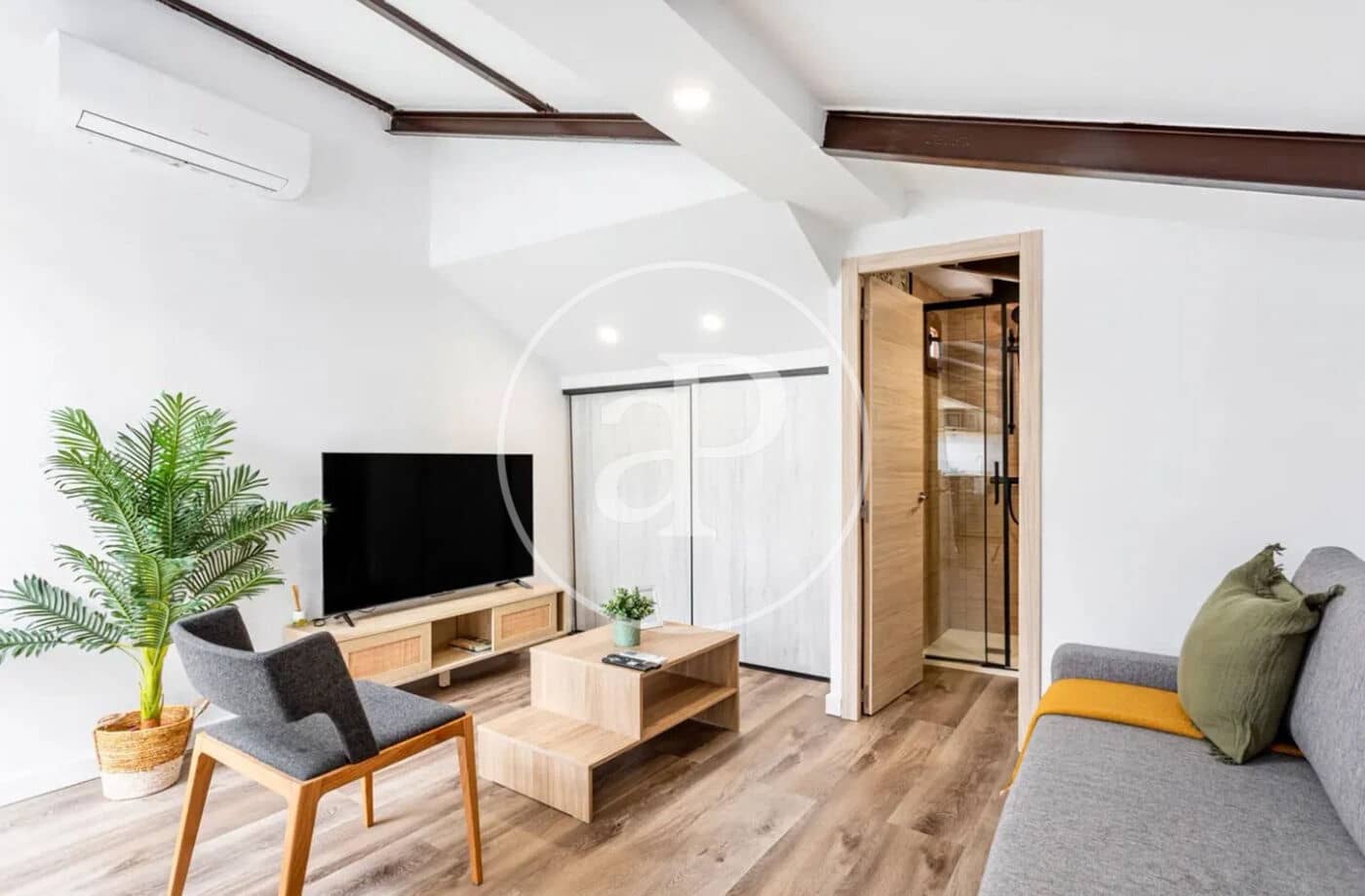 Apartament do wynajęcia w Miasto Walencja - 1 200 € (Ref: 9525681)