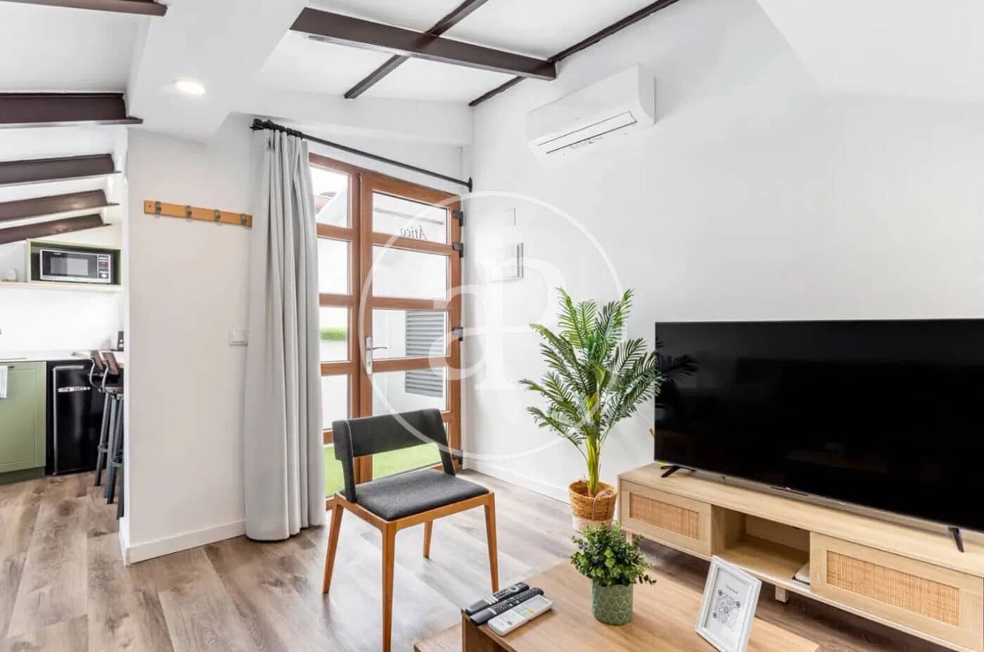 Apartament do wynajęcia w Miasto Walencja - 1 200 € (Ref: 9525681)