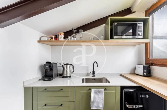 Apartament do wynajęcia w El Carme, Miasto Walencja - 1 200 € (Ref: 9525681)