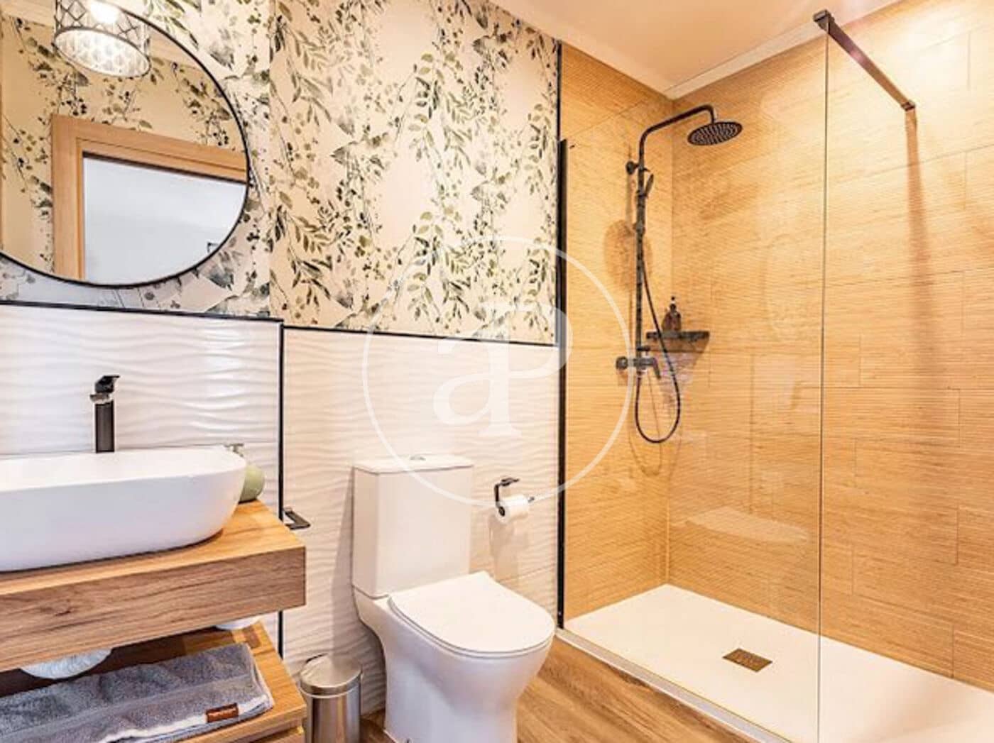 1 soveværelse Lejlighed til leje i Valencia by - € 2.100 (Ref: 9525682)