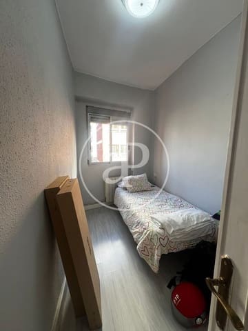 3 bedroom Apartment for rent in Soternes, Valencia city - € 1,350 (Ref: 9525685)