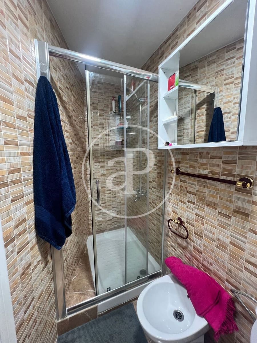 3 bedroom Apartment for rent in Valencia city - € 1,350 (Ref: 9525685)