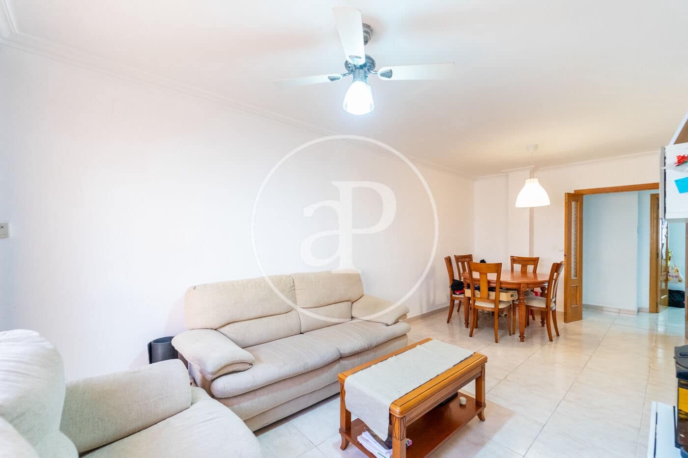 3 bedroom Apartment for sale in Alcoy / Alcoi - € 139,000 (Ref: 9525686)