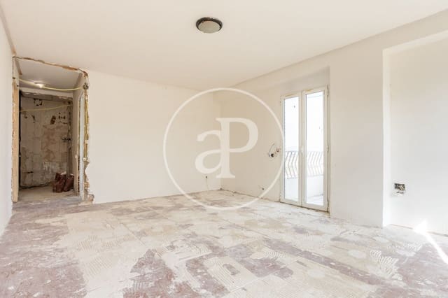 3 makuuhuone Huoneisto myytävänä paikassa Els Orriols, Valencia kaupunki - 190 000 € (Ref: 9525687)