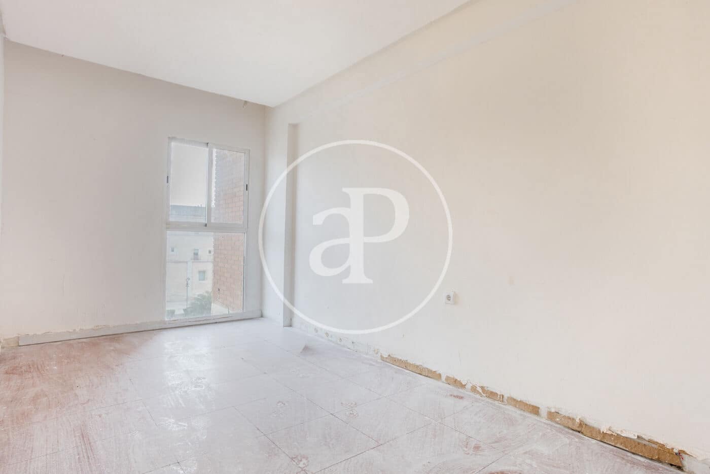 3 makuuhuone Huoneisto myytävänä paikassa Valencia kaupunki - 190 000 € (Ref: 9525687)