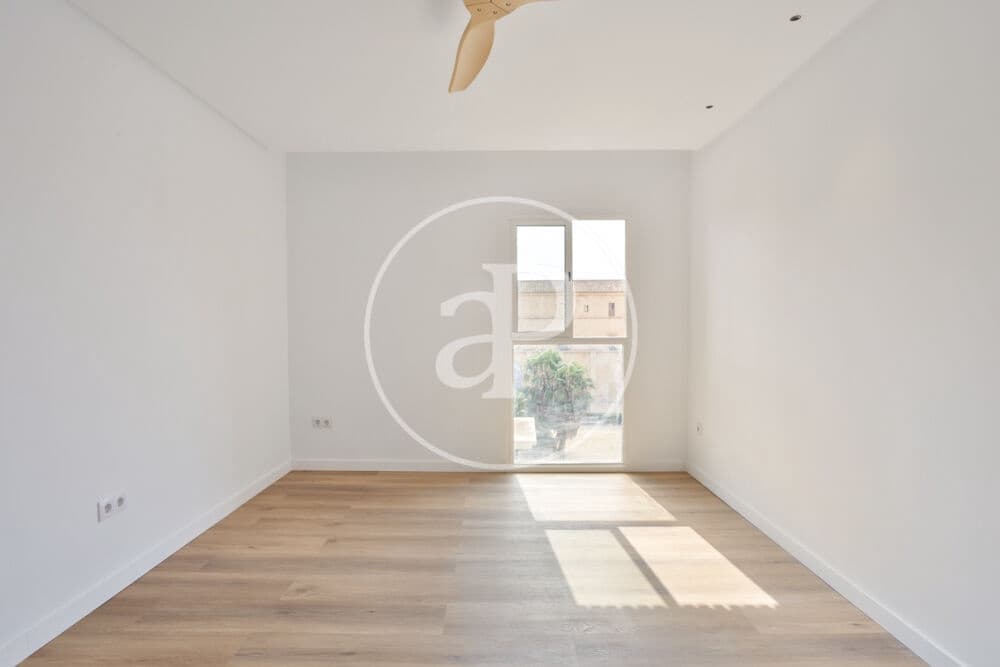 Apartamento de 3 habitaciones en València ciudad en venta - 245.000 € (Ref: 9525687)
