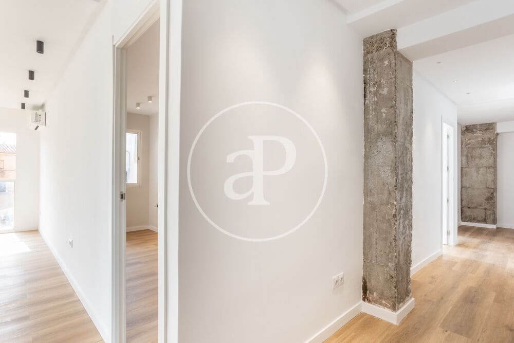 Apartamento de 3 habitaciones en València ciudad en venta - 245.000 € (Ref: 9525687)