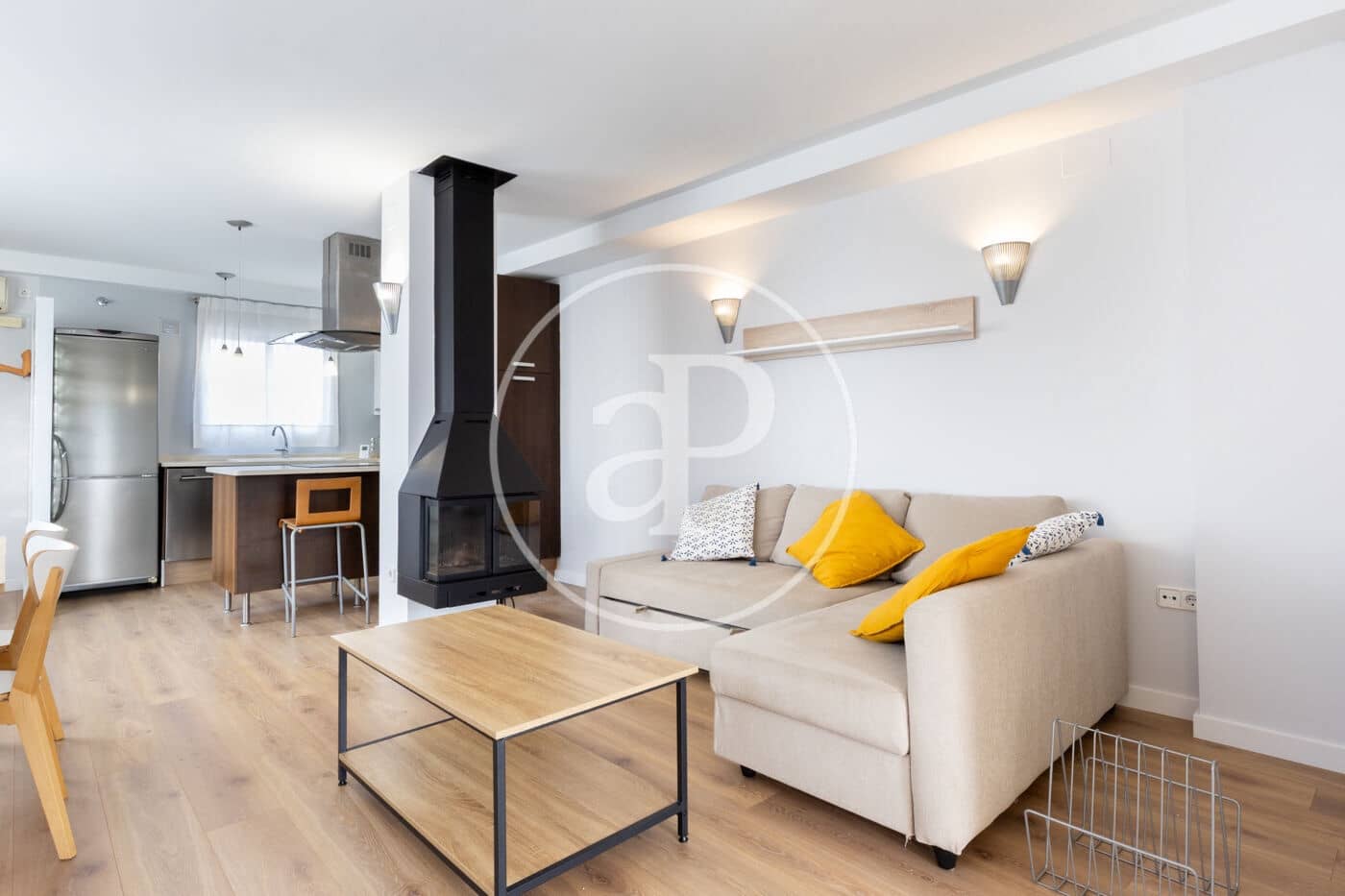 Penthouse de 1 chambre à louer à Valence ville - 1 400 € (Ref: 9525688)