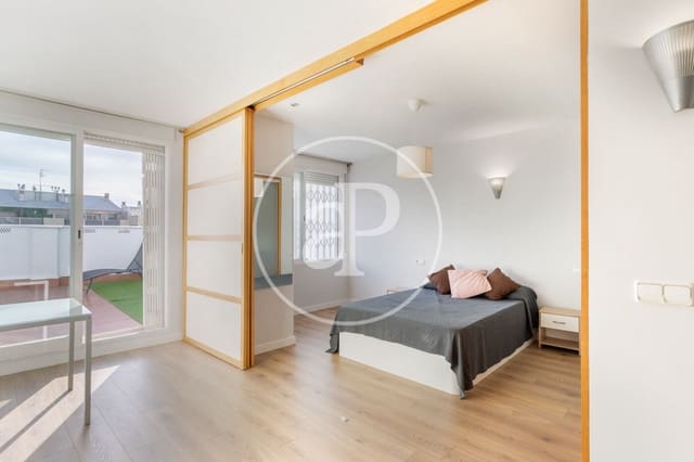 1 sypialnia Penthouse do wynajęcia w Arrancapins, Miasto Walencja - 1 400 € (Ref: 9525688)