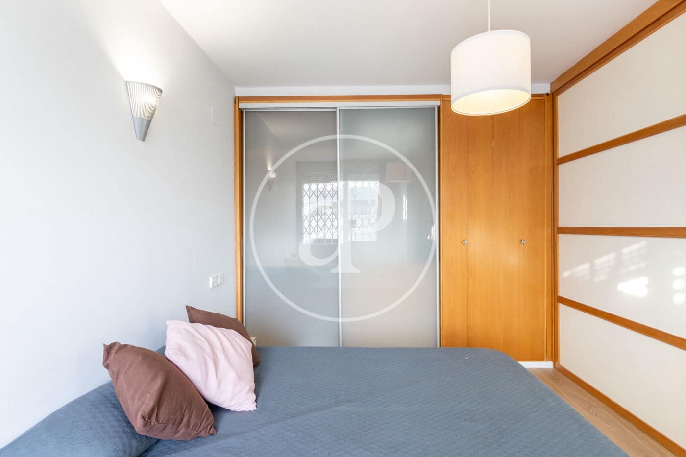 Penthouse de 1 chambre à louer à Valence ville - 1 400 € (Ref: 9525688)