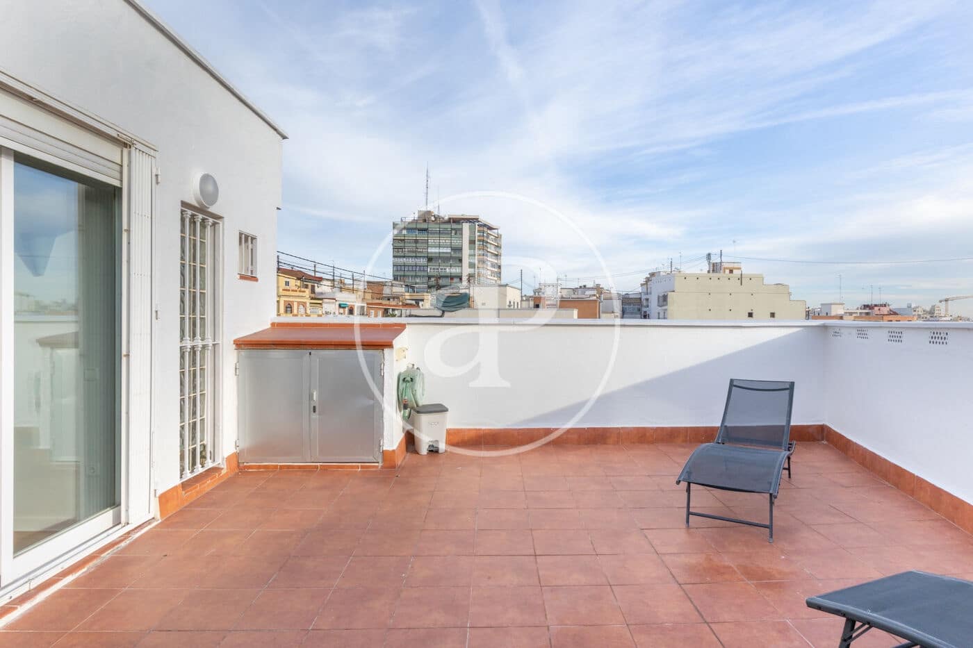 Penthouse de 1 chambre à louer à Valence ville - 1 400 € (Ref: 9525688)