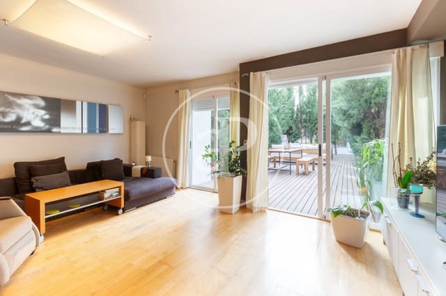 Chalet de 5 habitaciones en Campolivar, Godella en venta con piscina - 585.000 € (Ref: 9525689)