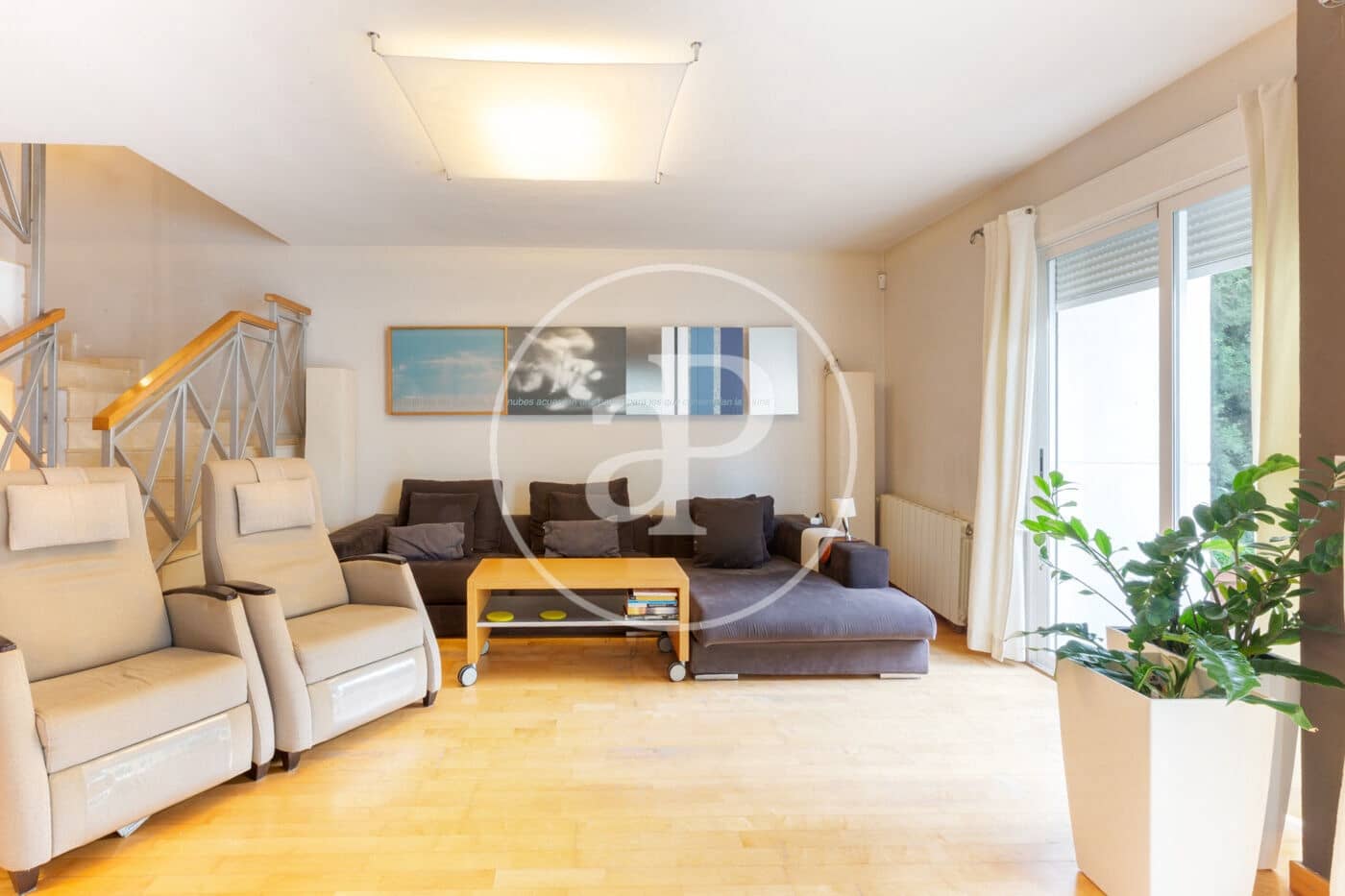 Chalet de 5 habitaciones en Campolivar en venta con piscina - 585.000 € (Ref: 9525689)