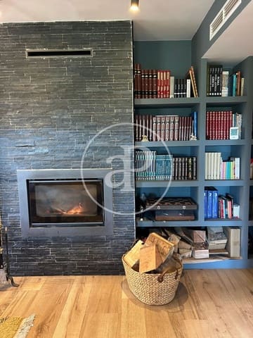 5 bedroom Villa for sale in Torrent with pool - € 750,000 (Ref: 9525690)