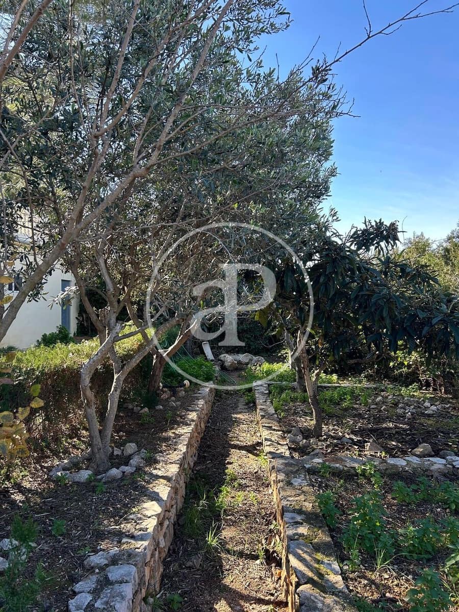 5 bedroom Villa for sale in Torrent with pool - € 750,000 (Ref: 9525690)