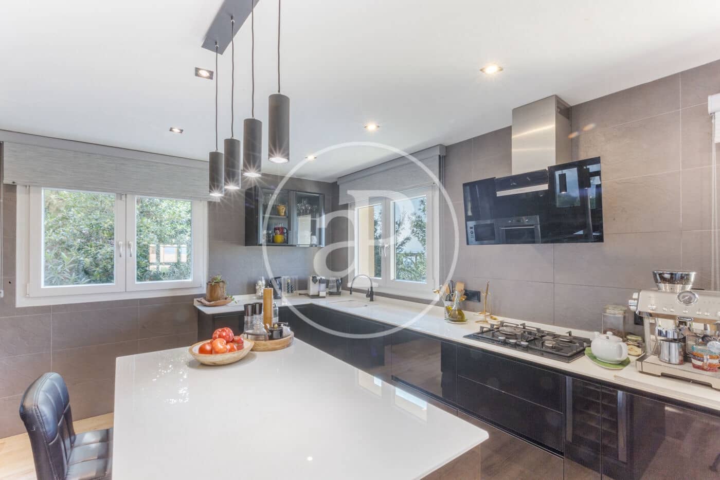 5 soverom Villa til salgs i Torrent med svømmebasseng - € 750 000 (Ref: 9525690)