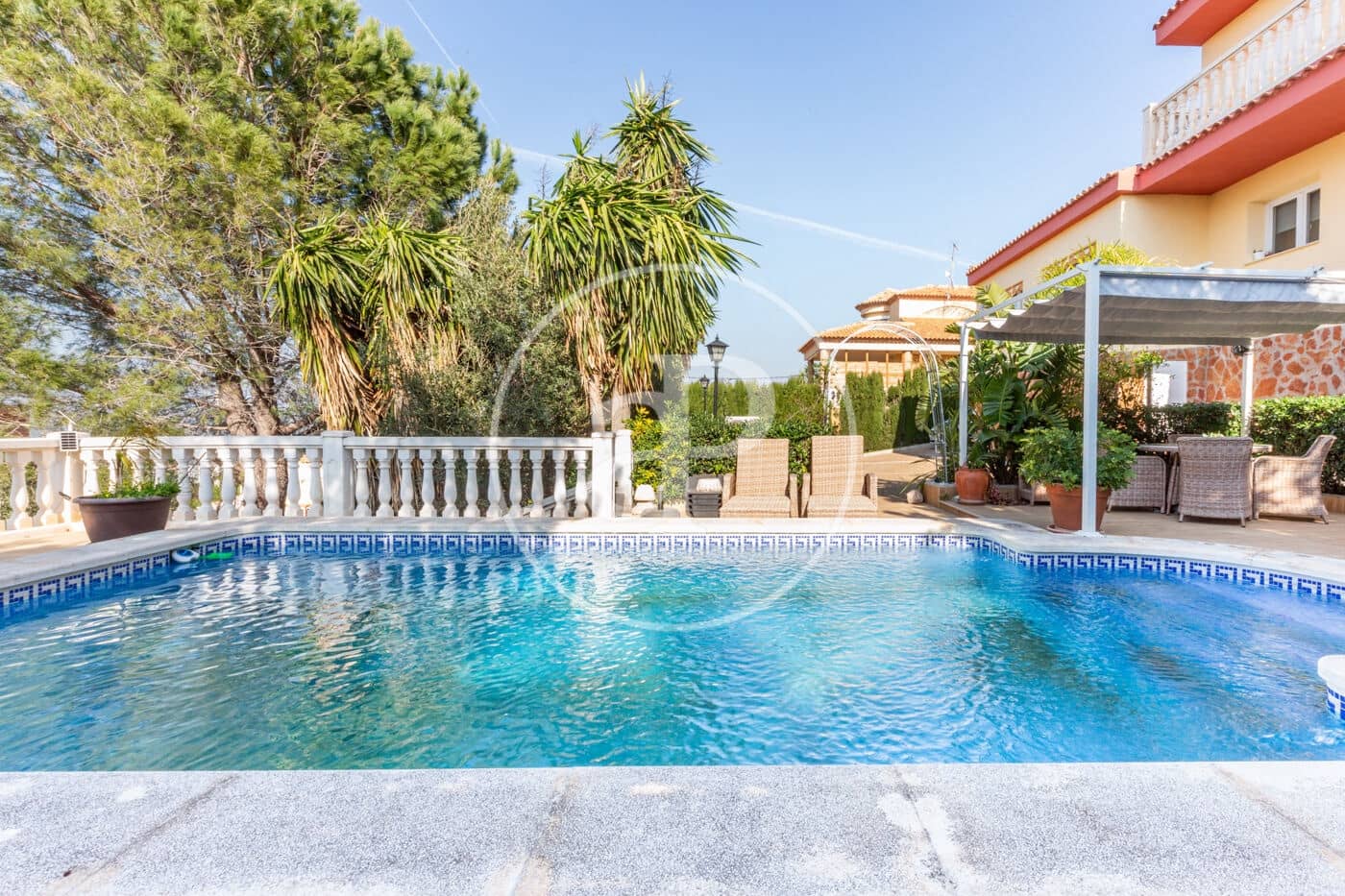 5 soverom Villa til salgs i Torrent med svømmebasseng - € 750 000 (Ref: 9525690)