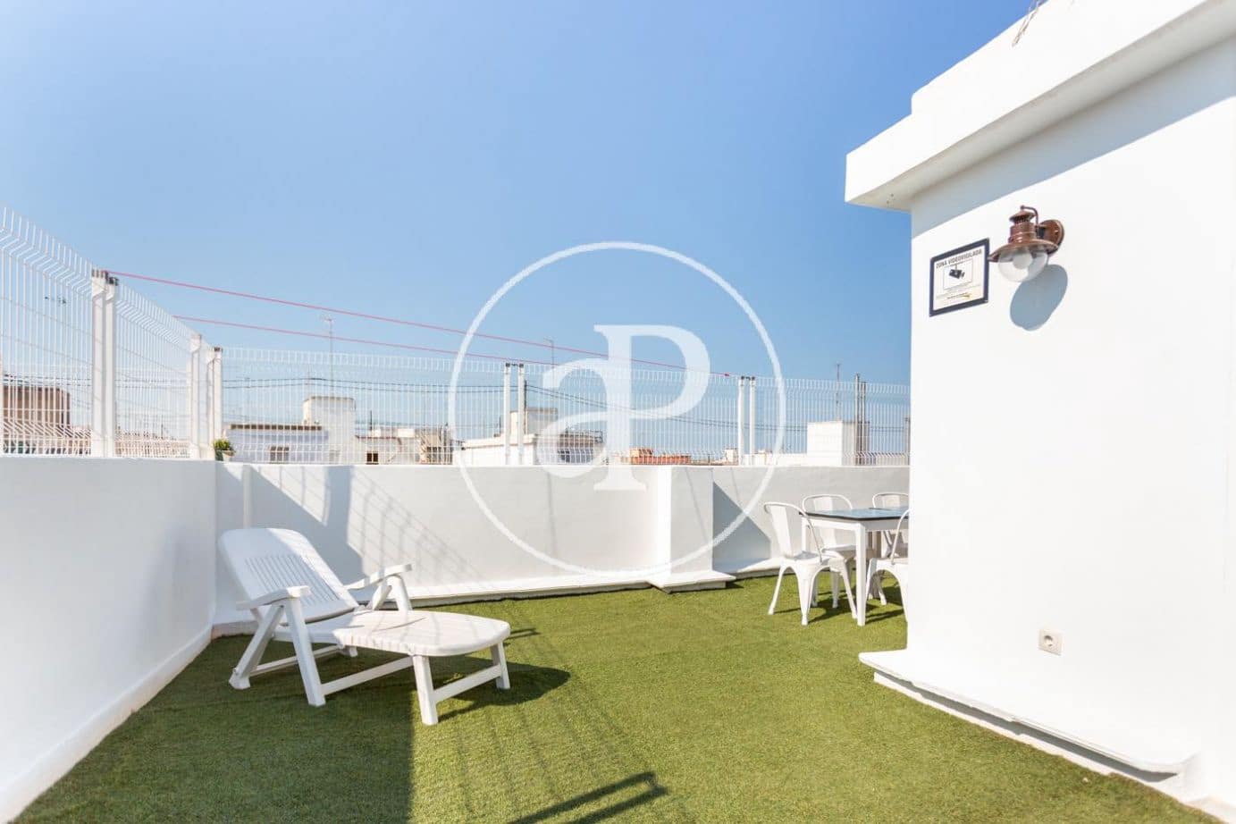 3 makuuhuone Kattohuoneisto vuokrattavana paikassa Valencia kaupunki - 1 600 € (Ref: 9525693)