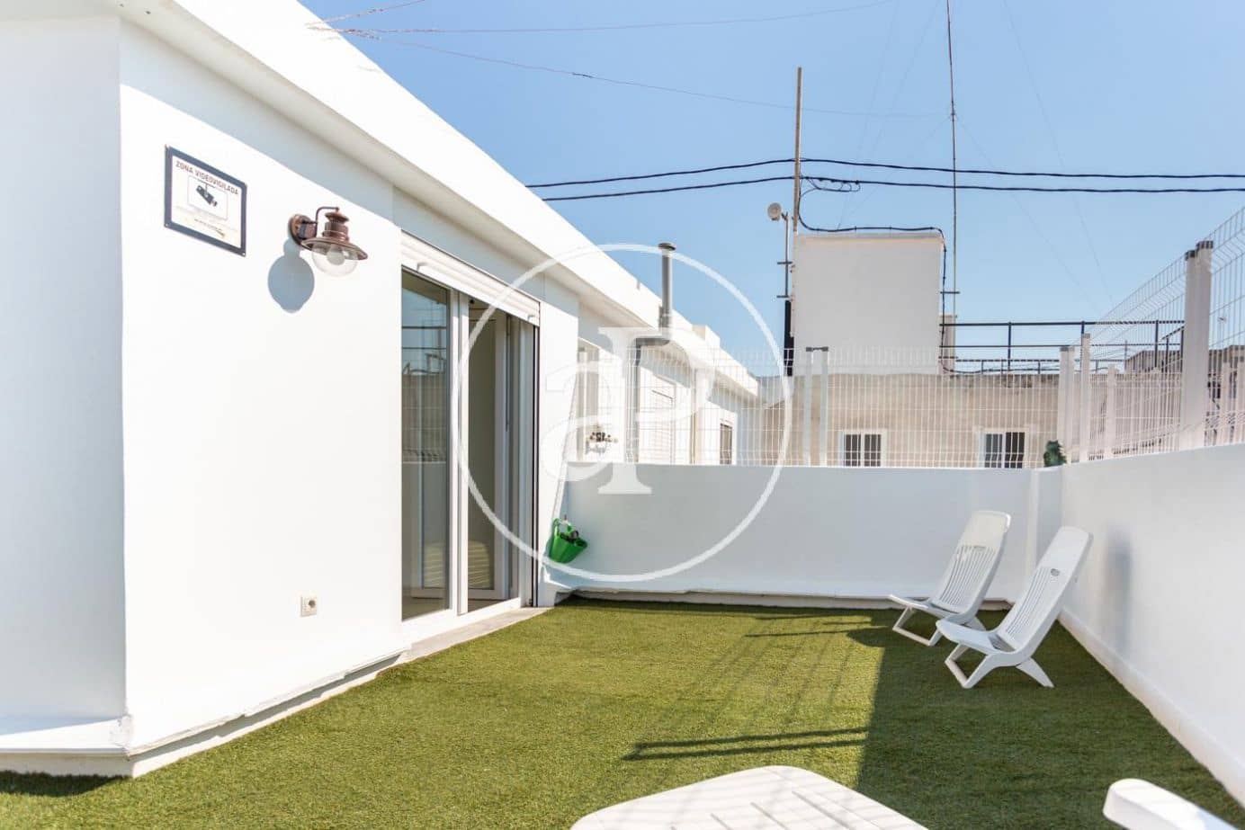 3 makuuhuone Kattohuoneisto vuokrattavana paikassa Valencia kaupunki - 1 600 € (Ref: 9525693)