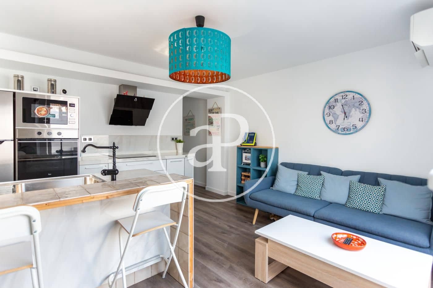 3 makuuhuone Kattohuoneisto vuokrattavana paikassa Valencia kaupunki - 1 600 € (Ref: 9525693)