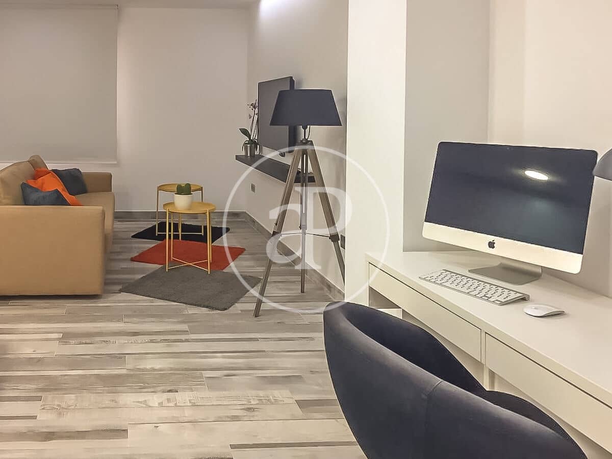 Villa for sale in Castello de la Plana - € 125,000 (Ref: 9532004)