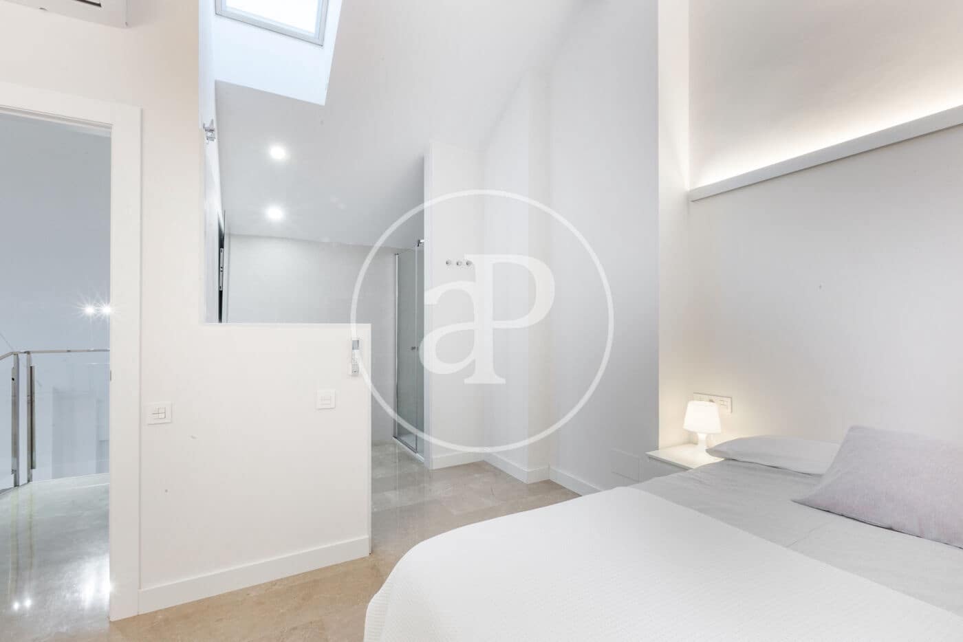 Ático de 4 habitaciones en València ciudad en venta - 750.000 € (Ref: 9532007)