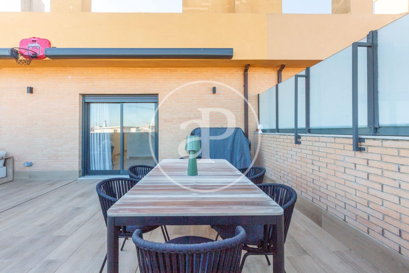 Ático de 4 habitaciones en València ciudad en venta - 750.000 € (Ref: 9532007)