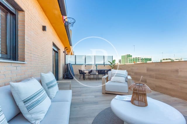 Ático de 4 habitaciones en Nou Moles, València ciudad en venta - 750.000 € (Ref: 9532007)