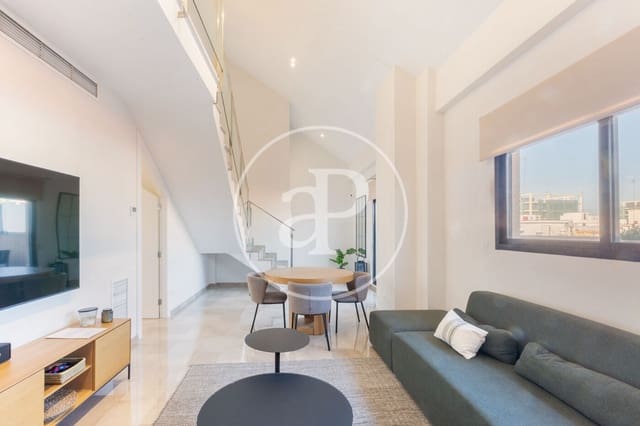 Ático de 4 habitaciones en Nou Moles, València ciudad en venta - 750.000 € (Ref: 9532007)