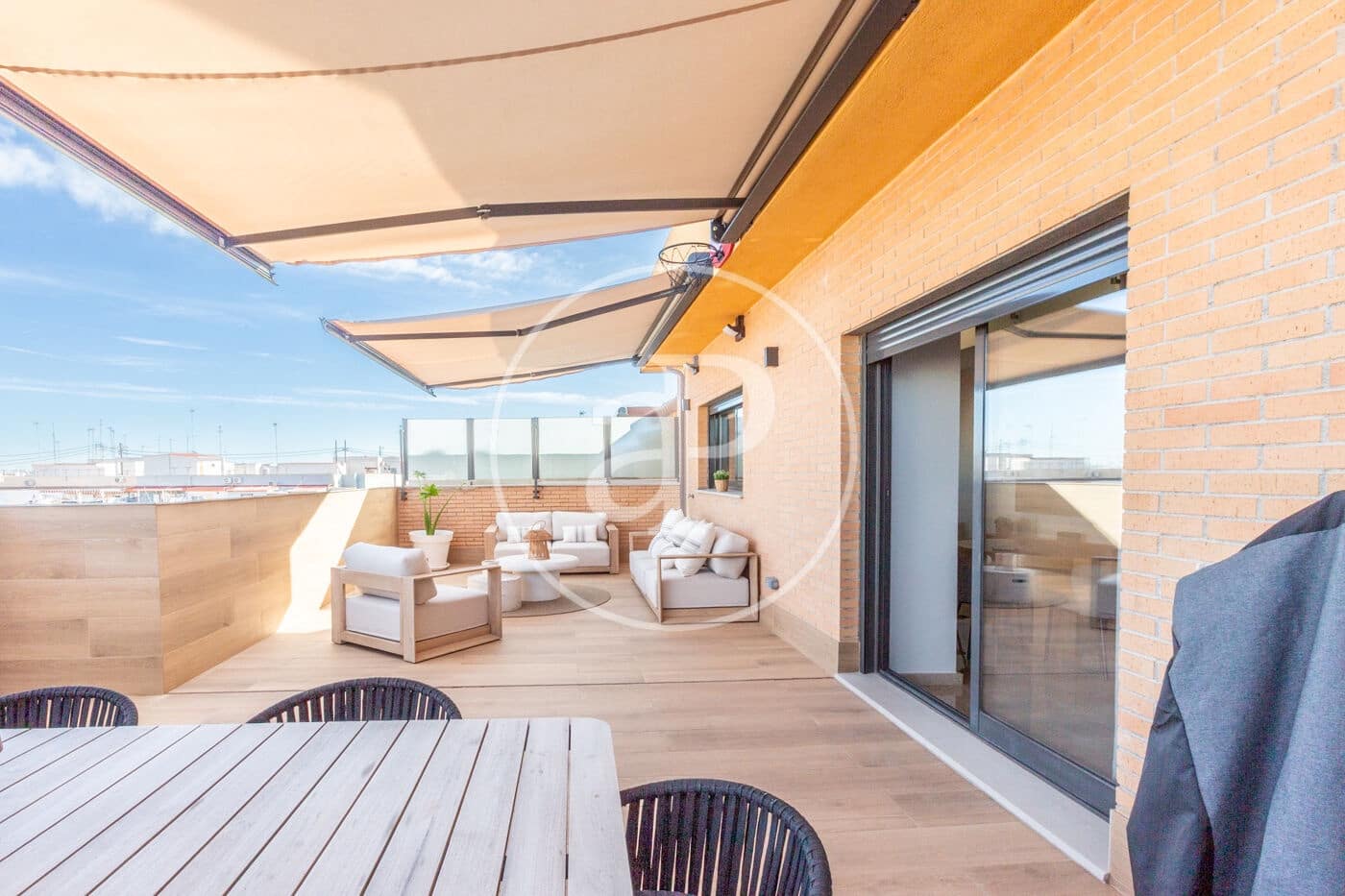 Ático de 4 habitaciones en València ciudad en venta - 750.000 € (Ref: 9532007)