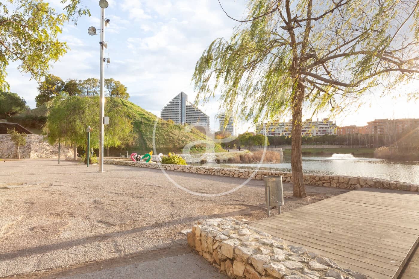 Ático de 4 habitaciones en València ciudad en venta - 750.000 € (Ref: 9532007)