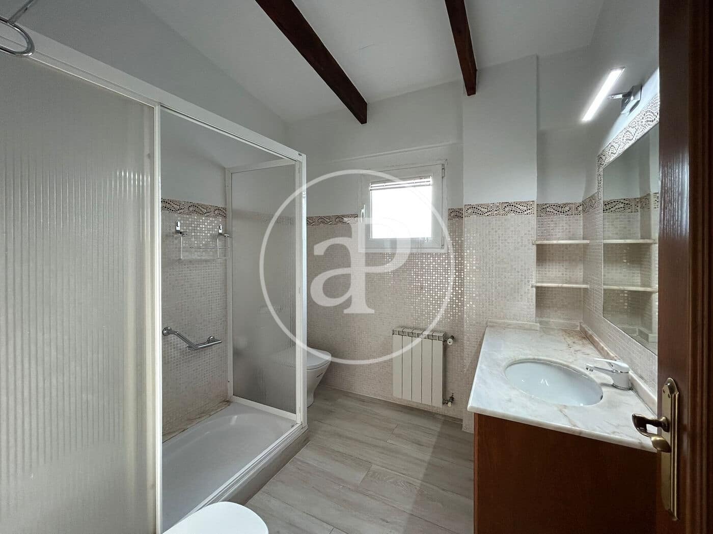 2 Zimmer Penthouse zu vermieten in Valencia Stadt - 3.500 € (Ref: 9536012)