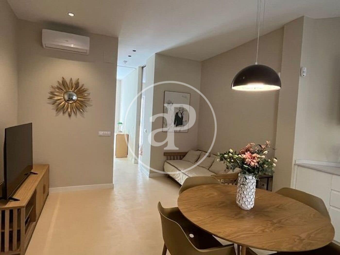 2 Zimmer Apartment zu vermieten in Valencia Stadt - 1.600 € (Ref: 9536014)