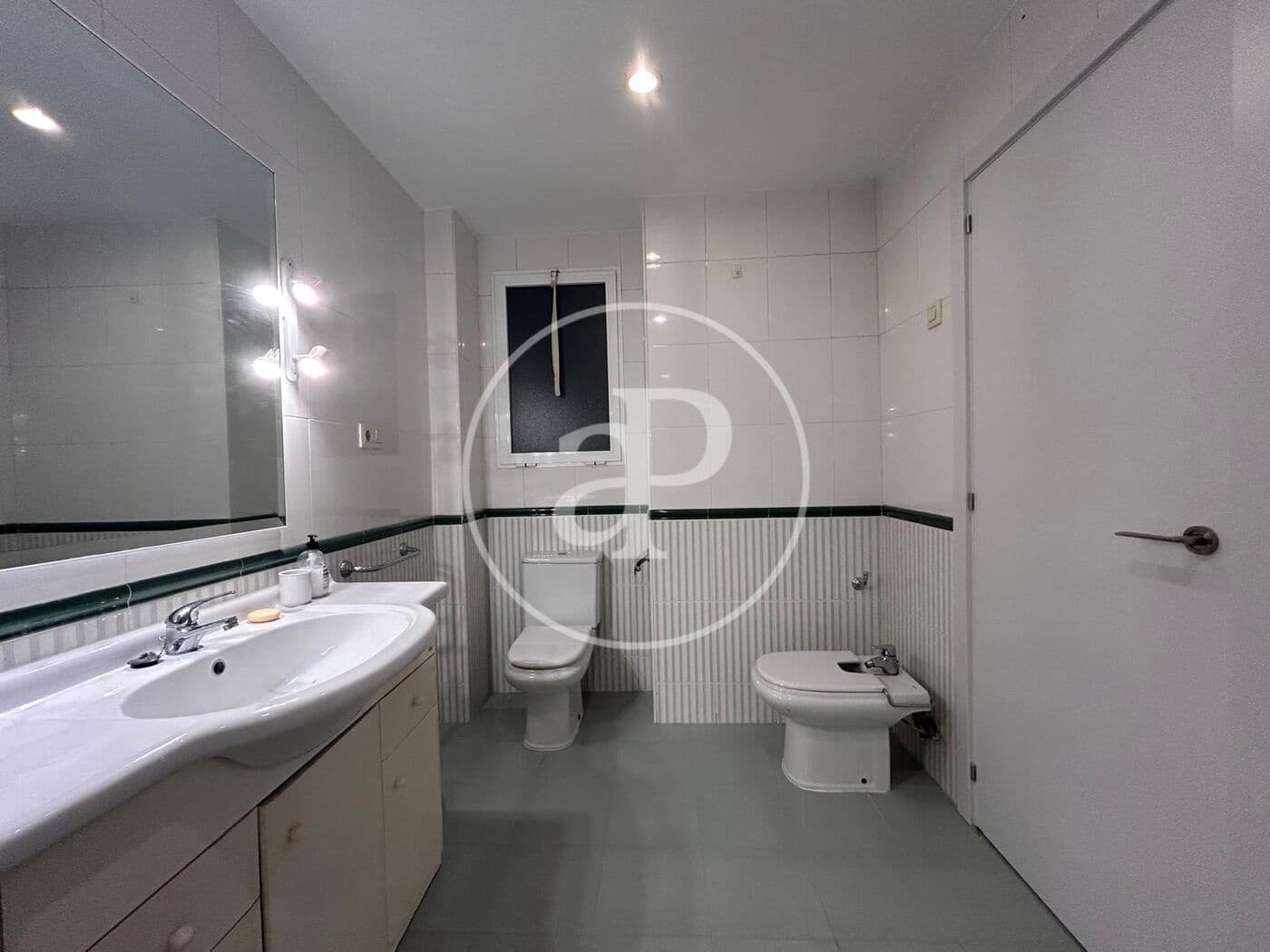 Apartment zu vermieten in Valencia Stadt - 1.350 € (Ref: 9536015)