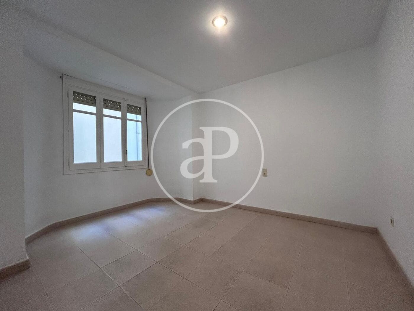 Apartment zu vermieten in Valencia Stadt - 1.350 € (Ref: 9536015)
