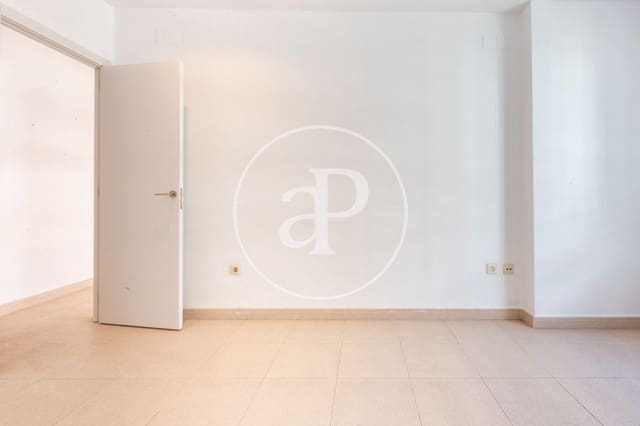 2 bedroom Apartment for rent in Arrancapins, Valencia city - € 1,250 (Ref: 9536015)