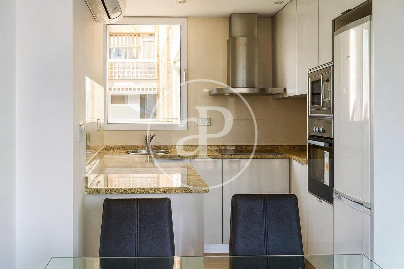 2 Zimmer Apartment zu vermieten in Valencia Stadt - 1.350 € (Ref: 9536016)