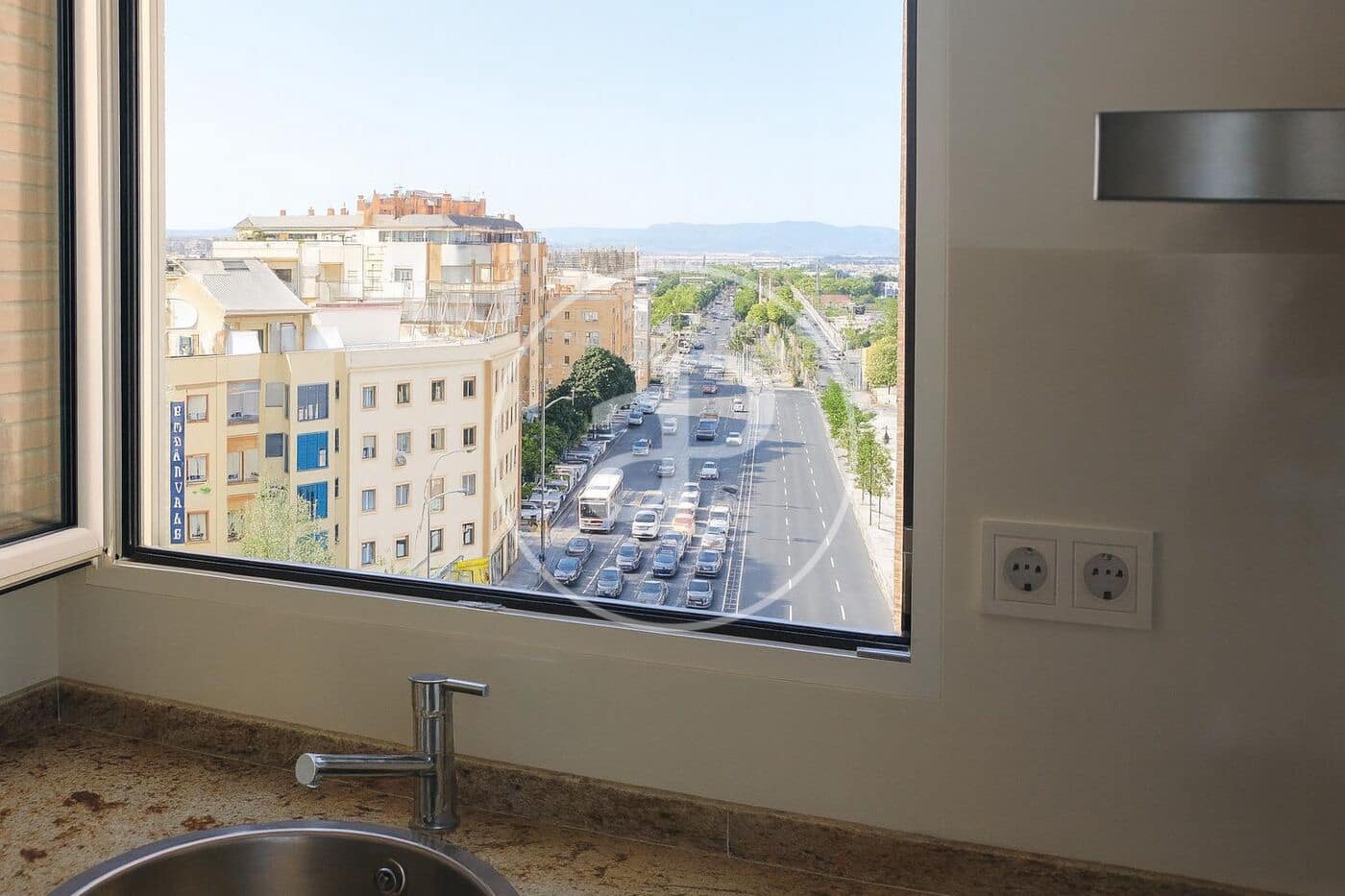 2 Zimmer Apartment zu vermieten in Valencia Stadt - 1.350 € (Ref: 9536016)