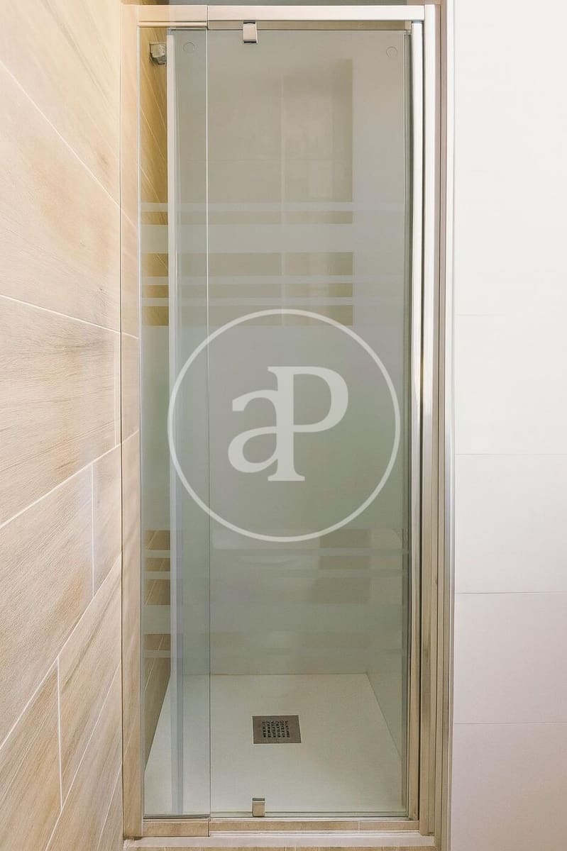 2 Zimmer Apartment zu vermieten in Valencia Stadt - 1.350 € (Ref: 9536016)