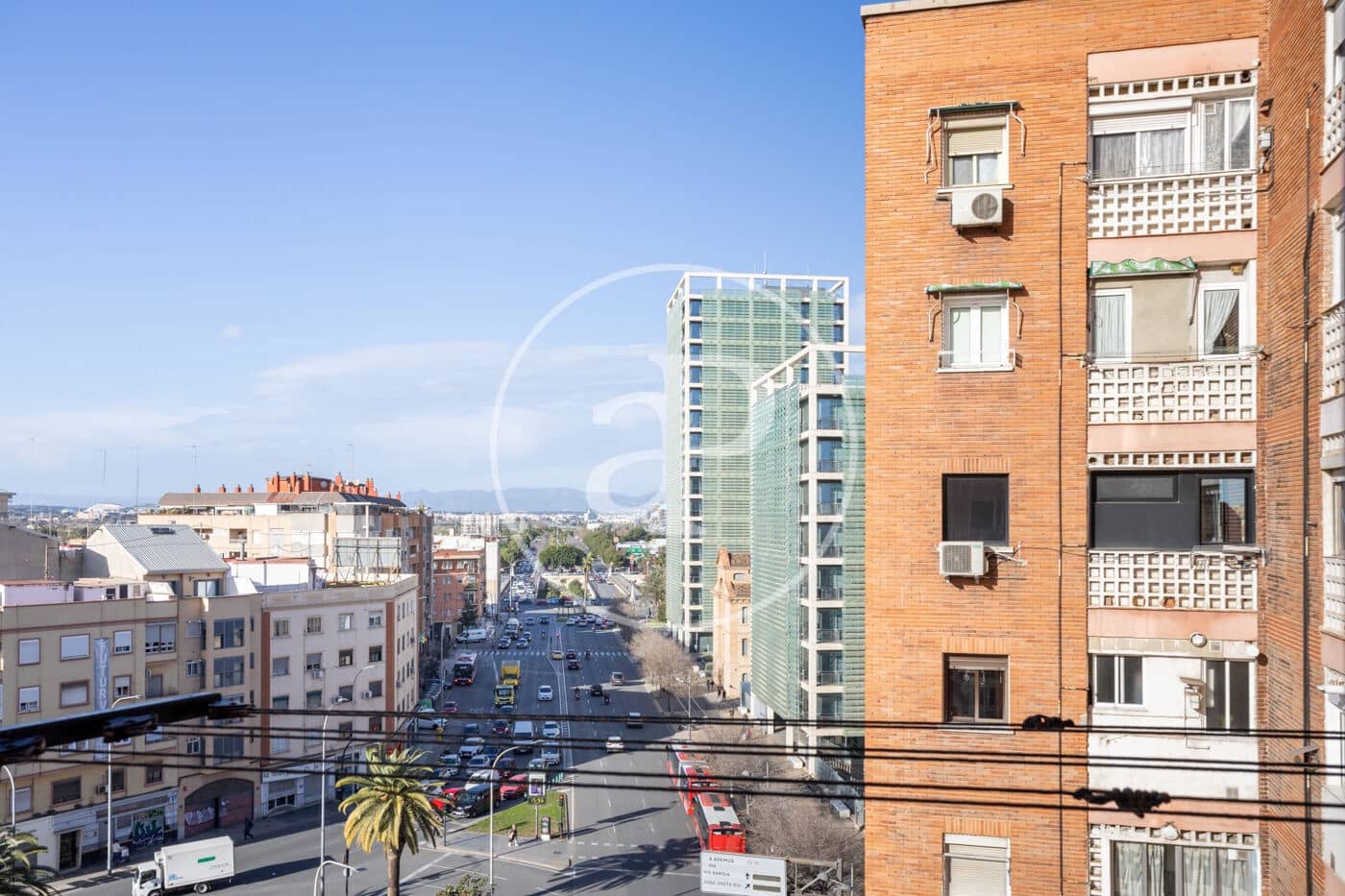 2 bedroom Apartment for rent in Valencia city - € 1,350 (Ref: 9536016)