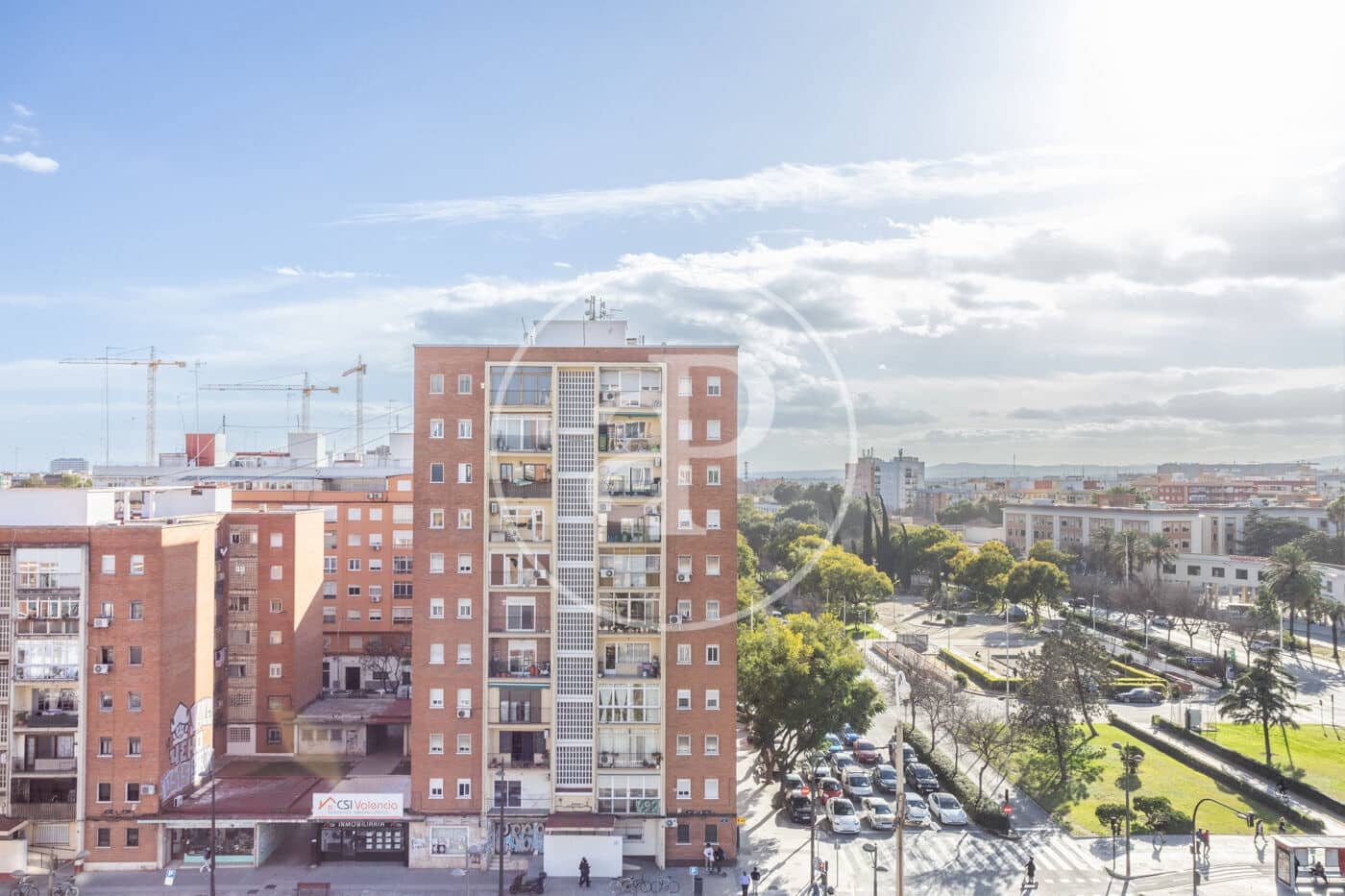 2 bedroom Apartment for rent in Valencia city - € 1,350 (Ref: 9536016)