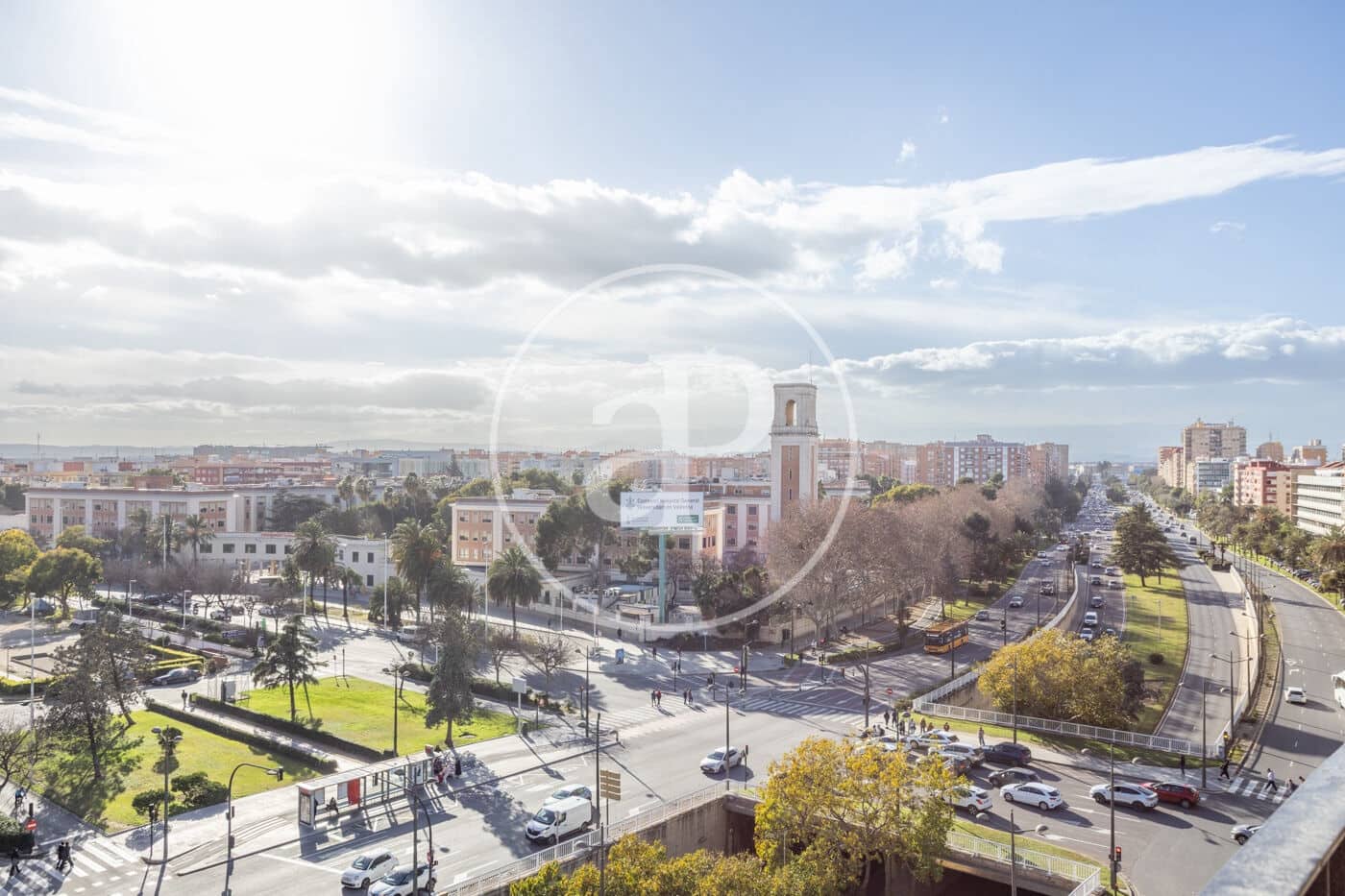 2 bedroom Apartment for rent in Valencia city - € 1,350 (Ref: 9536016)