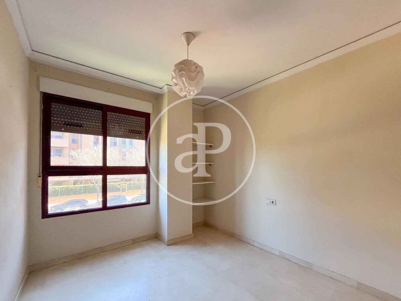 Appartement de 3 chambres à louer à Valence ville avec piscine - 1 800 € (Ref: 9536017)