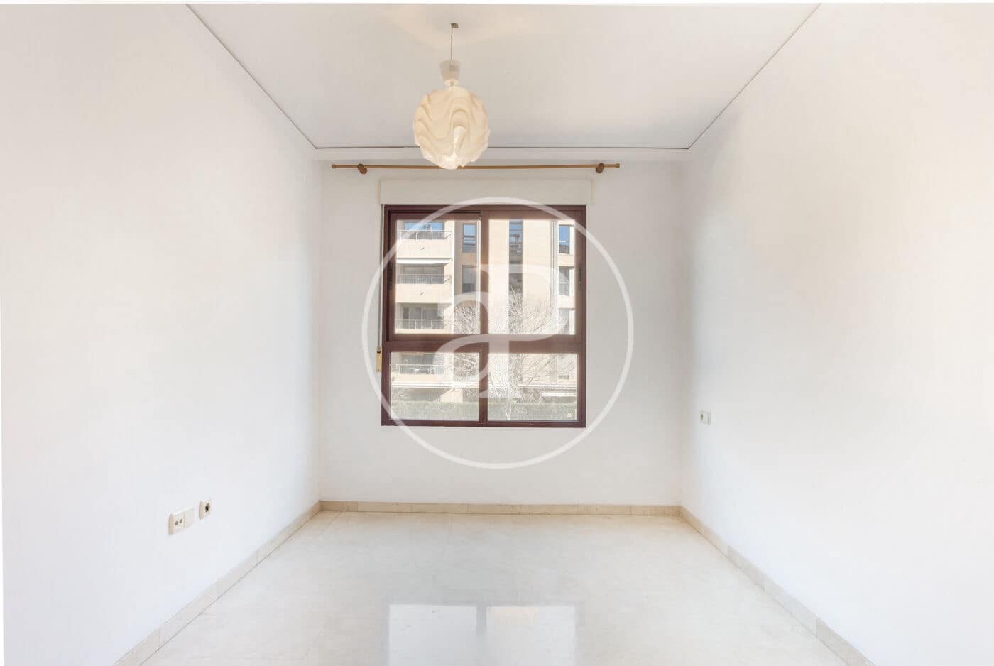 3 bedroom Apartment for rent in Valencia city with pool - € 1,700 (Ref: 9536017)